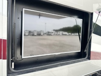 2017 TIFFIN ALLEGRO BREEZE 32BR - Image 7