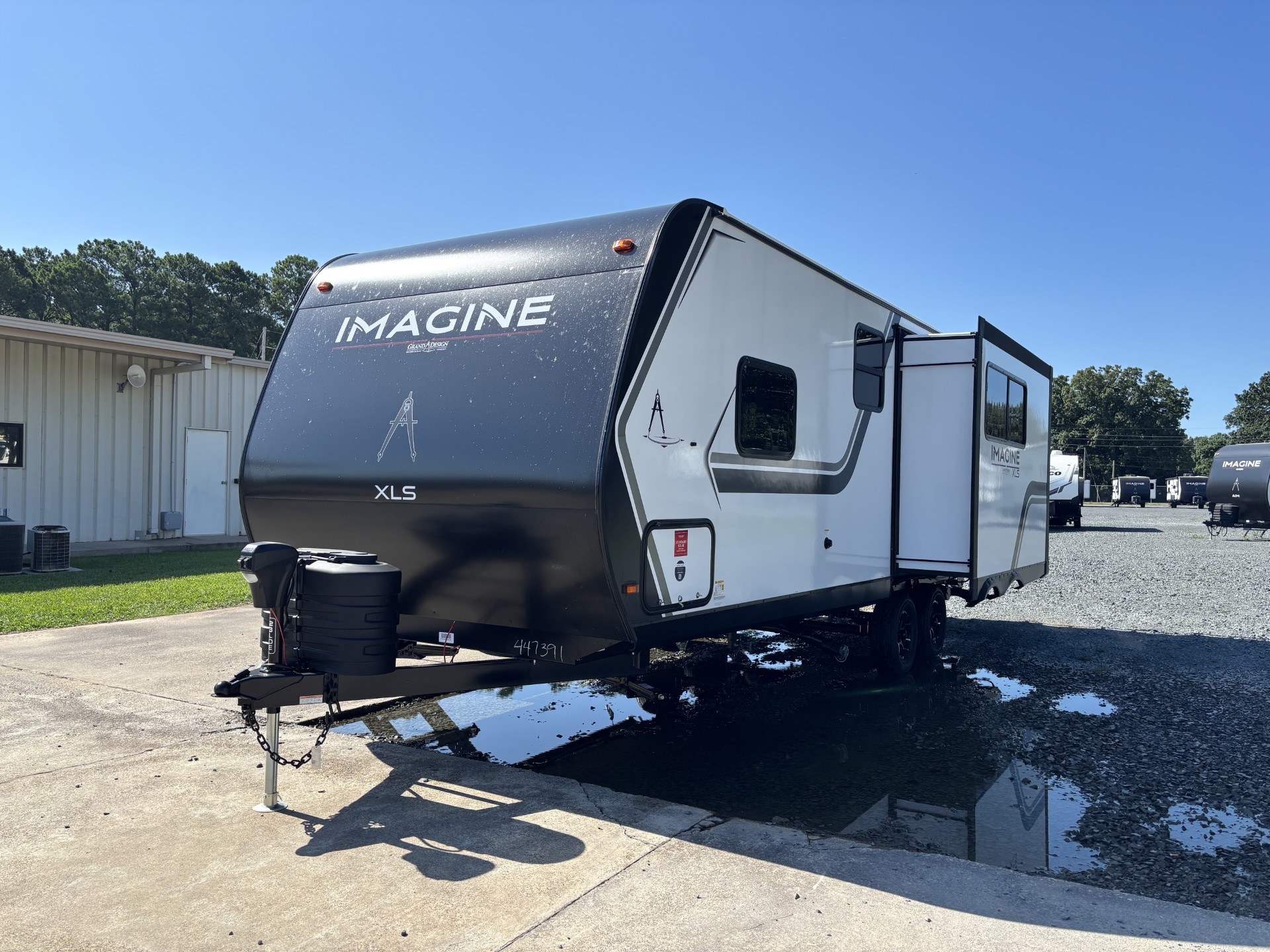 2027 Grand Design Imagine XLS 23LDE - Image 4
