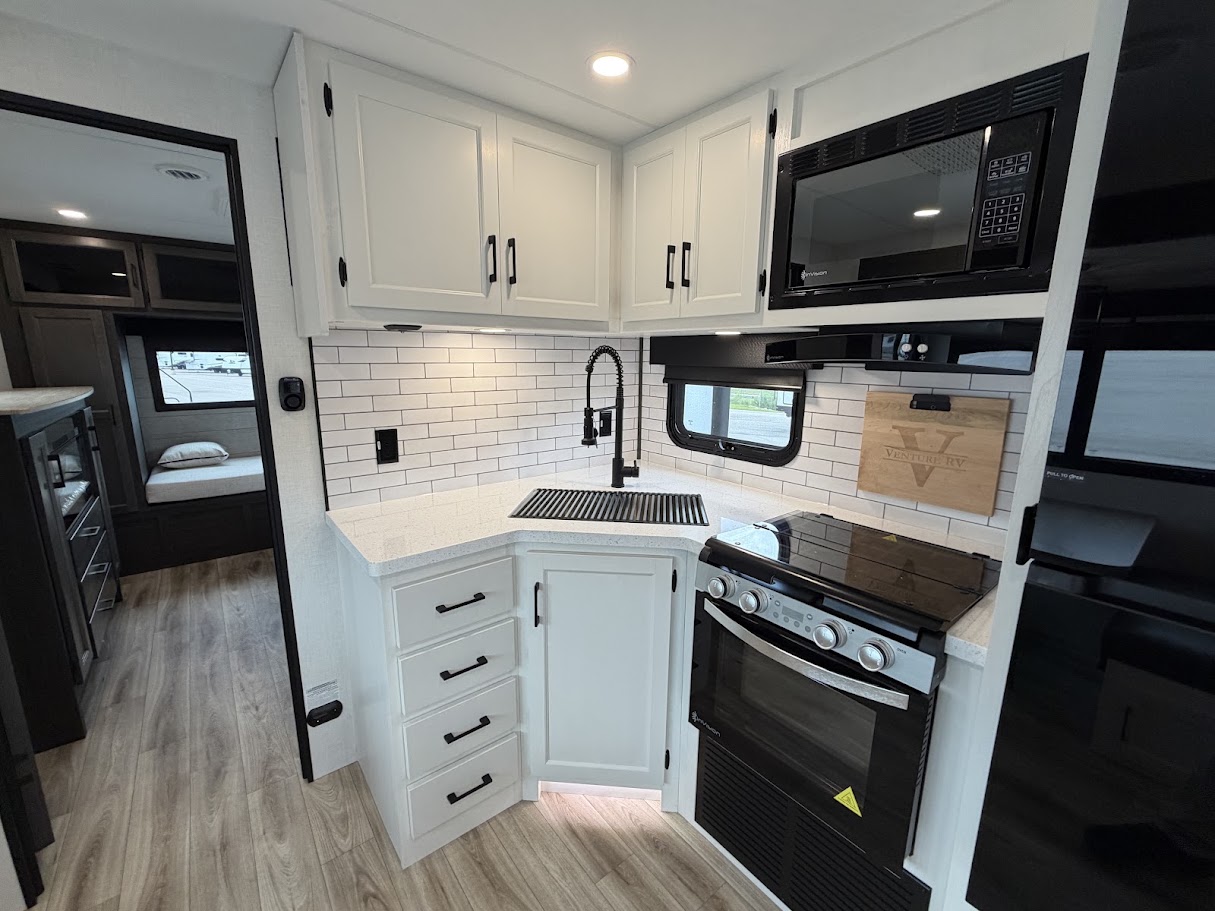 2027 VENTURE RV SPORTTREK 292VRB - Image 51