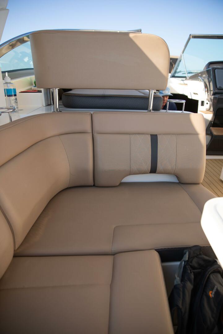 2016 Sea Ray Sundancer 350 - Image 52