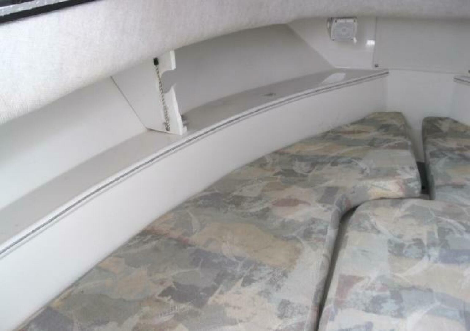 2001 Aquasport 250 Explorer - Image 12