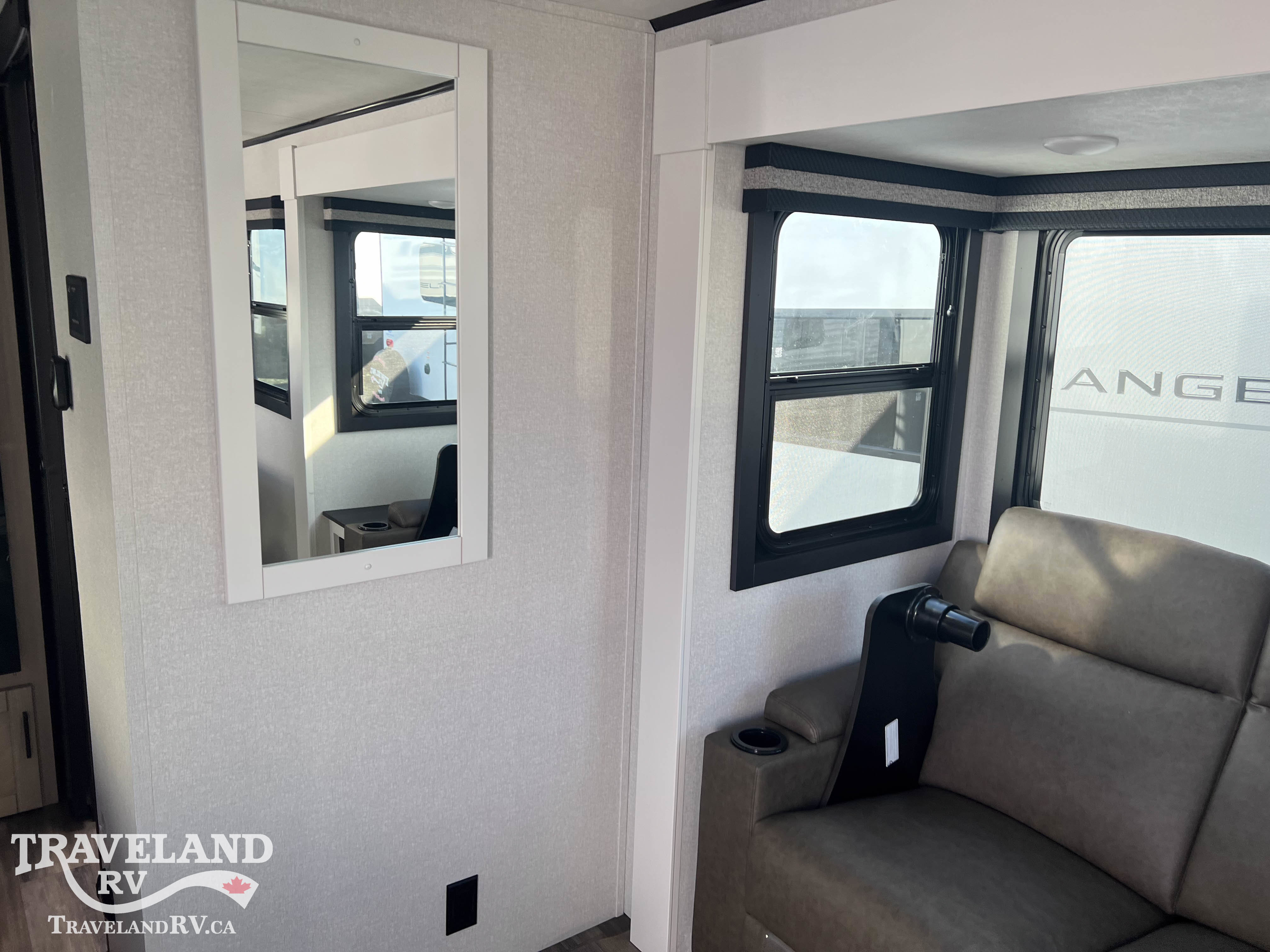 2026 Highland Ridge Range Lite 200MLM - Image 12