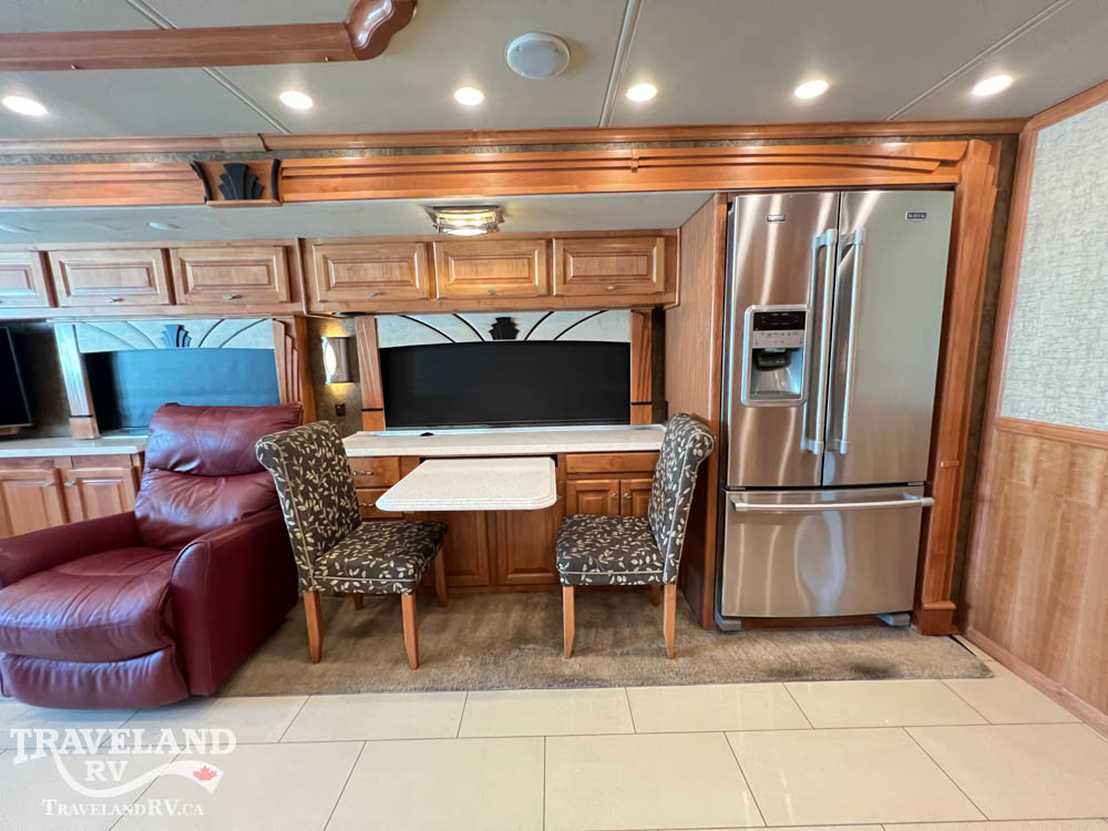 2015 Tiffin Phaeton 42 LH - Image 23