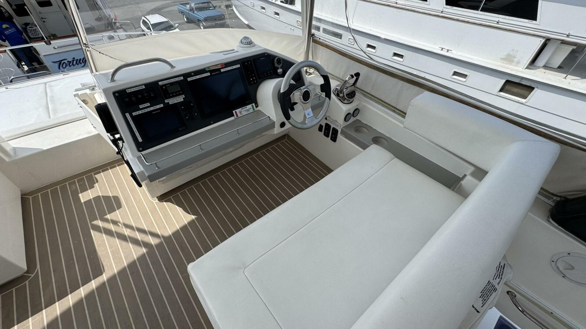 2018 Leopard 43 Powercat - Image 53