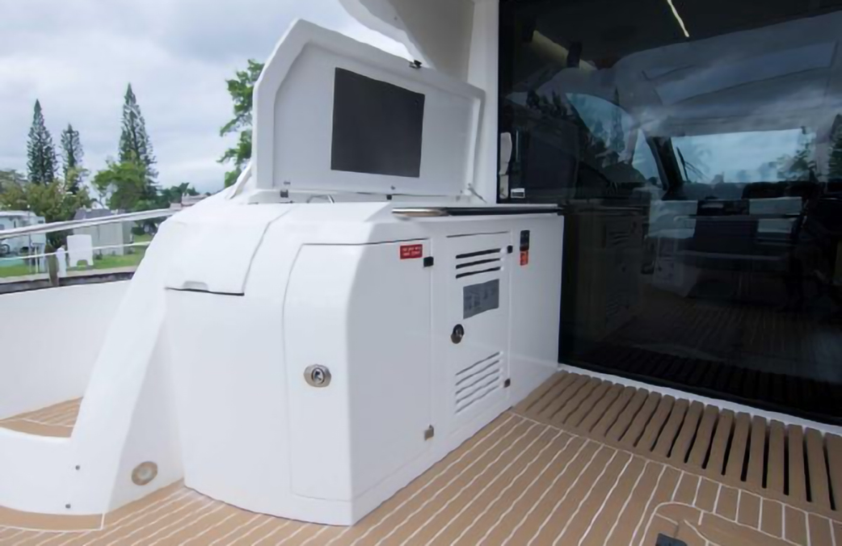 2018 Sunseeker Predator - Image 12