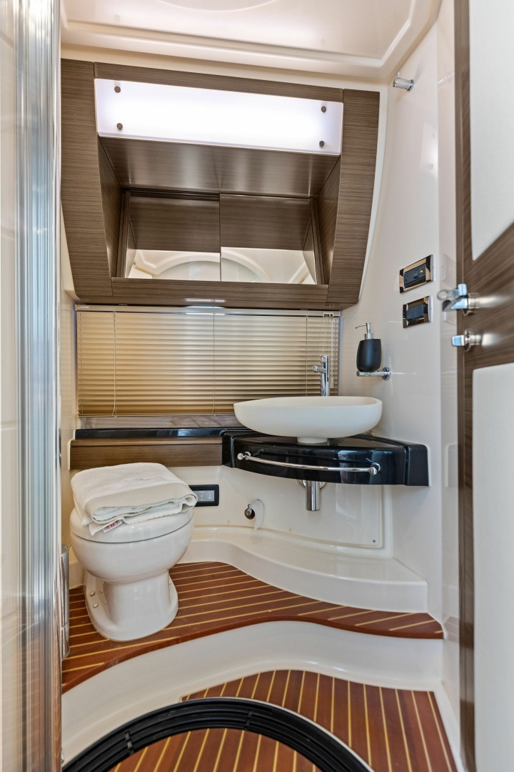 2015 Azimut 55S - Image 77