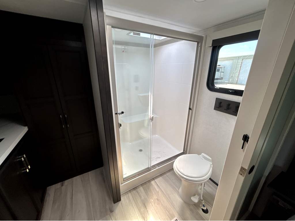 2026 Keystone ALPINE 3820FK - Image 14