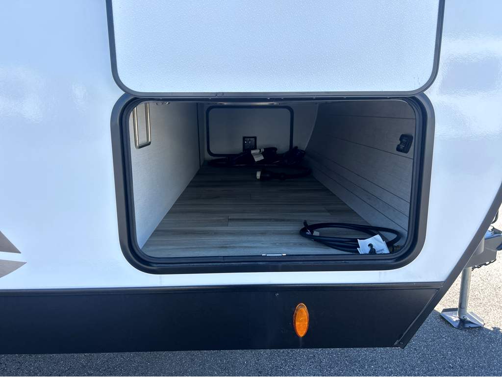 2026 VENTURE RV SPORTTREK 312VIK - Image 6