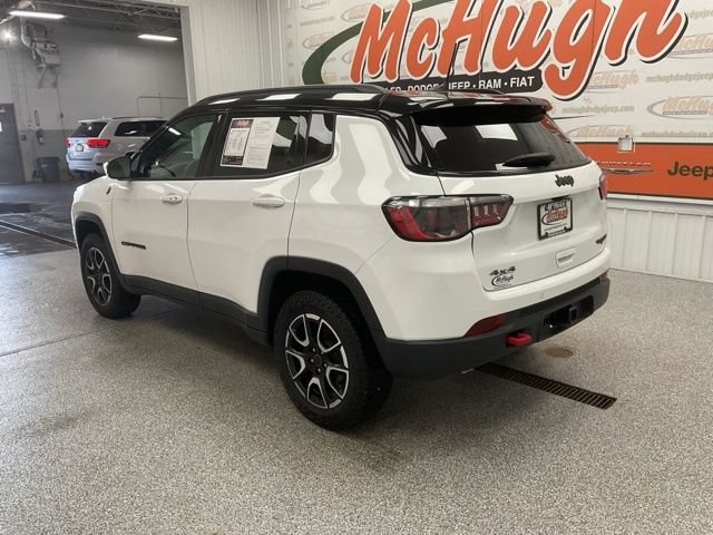 2025 Jeep Compass Trailhawk 4x4 - Image 8