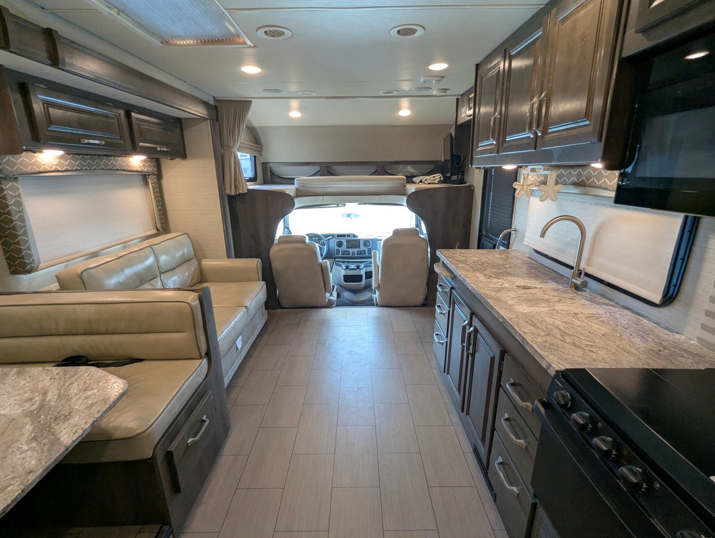 2018 Jayco Greyhawk 29MV - Image 30