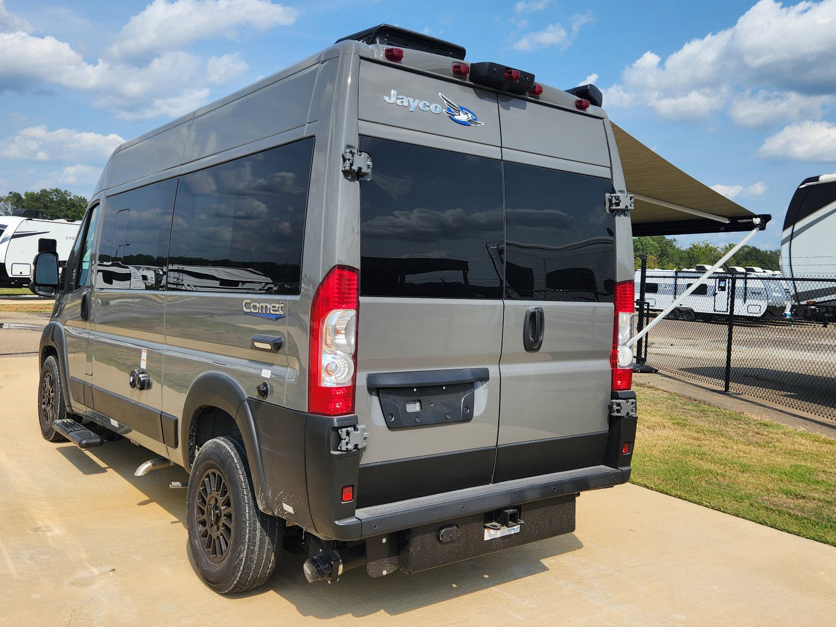 2026 JAYCO COMET 18C - Image 3