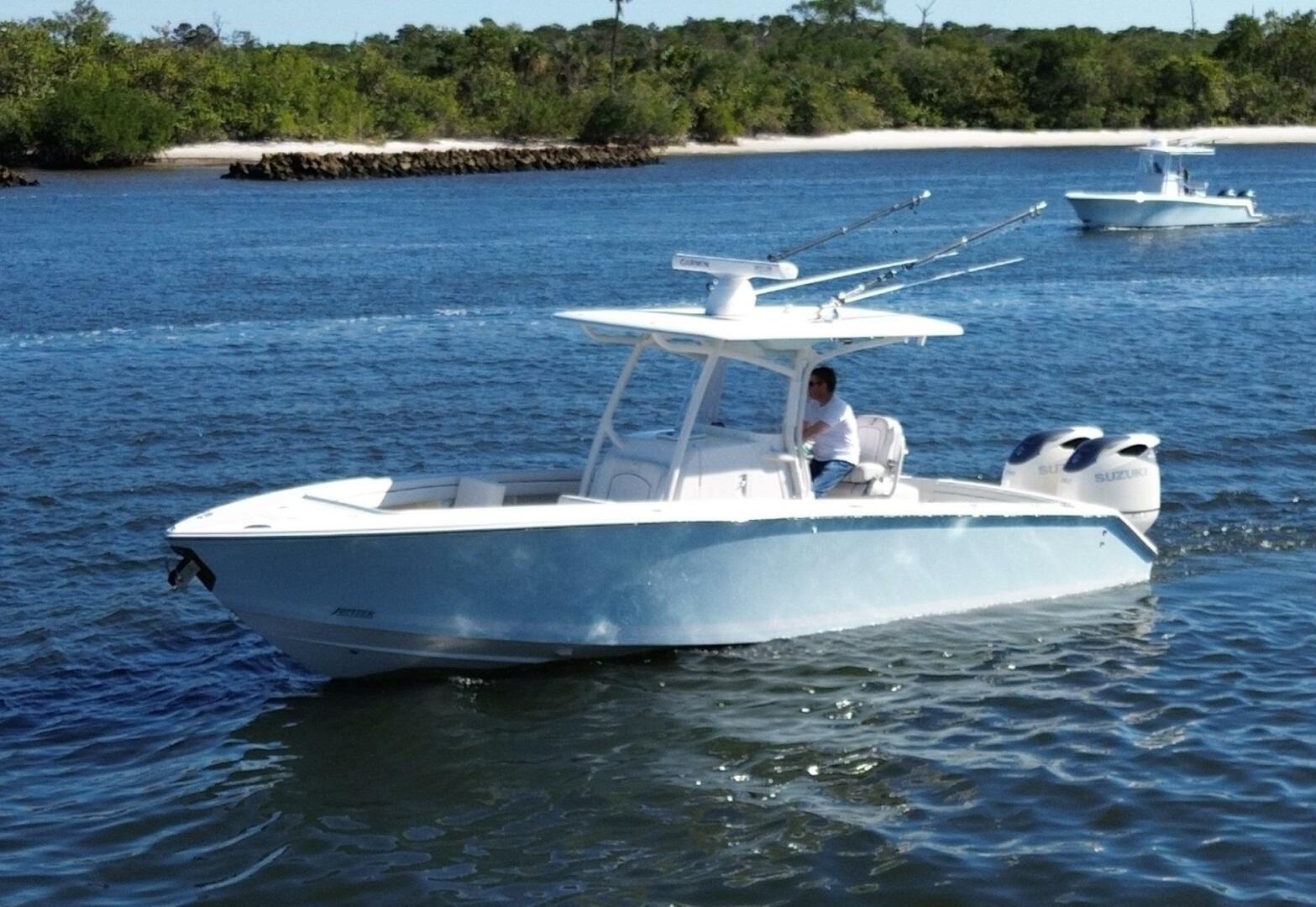2015 Jupiter 30 FS - Image 4