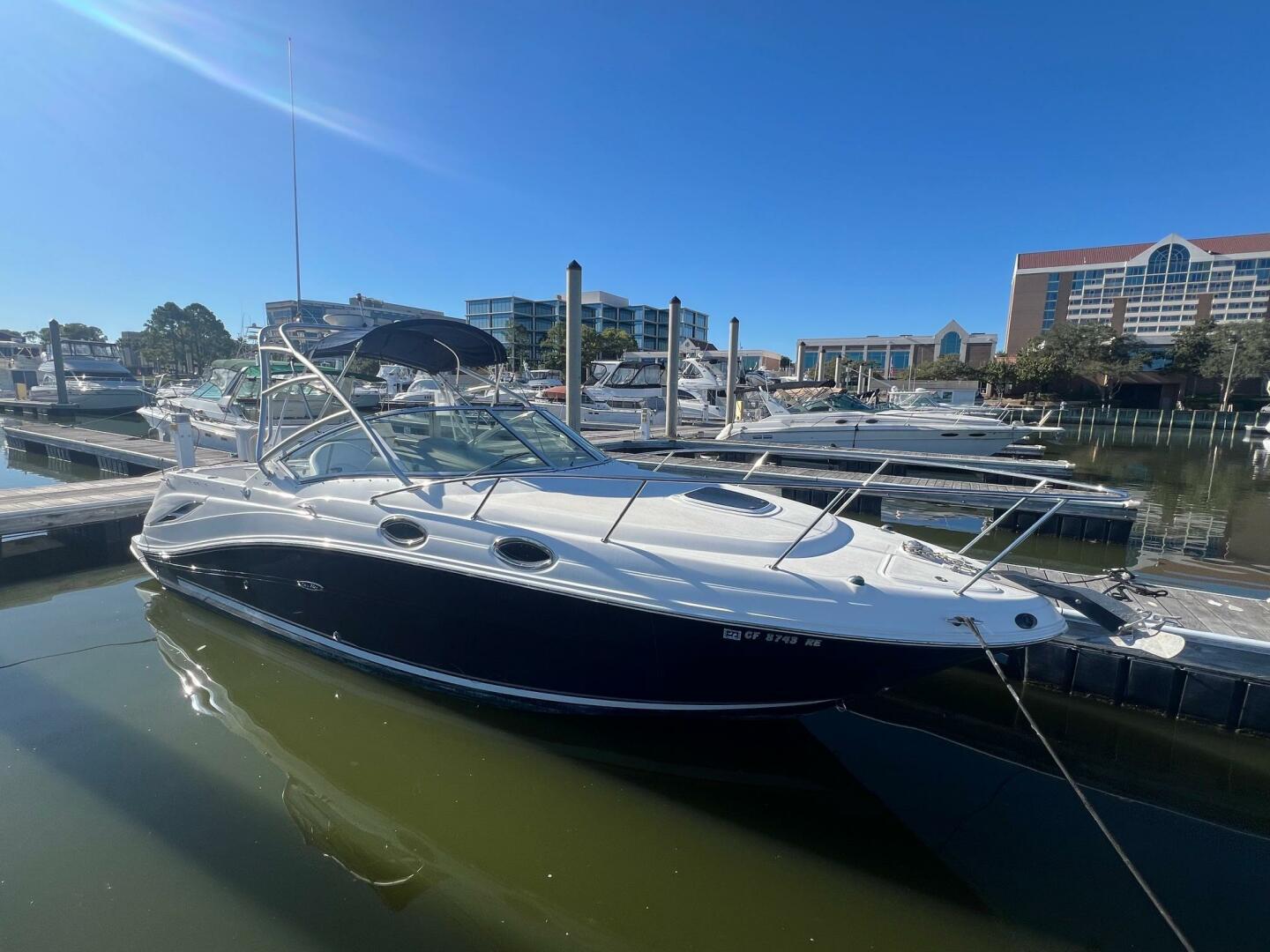 2006 Sea Ray 270 Amberjack - Image 2