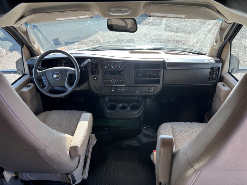 2024 Forest River Sunseeker 2860DS - Image 23