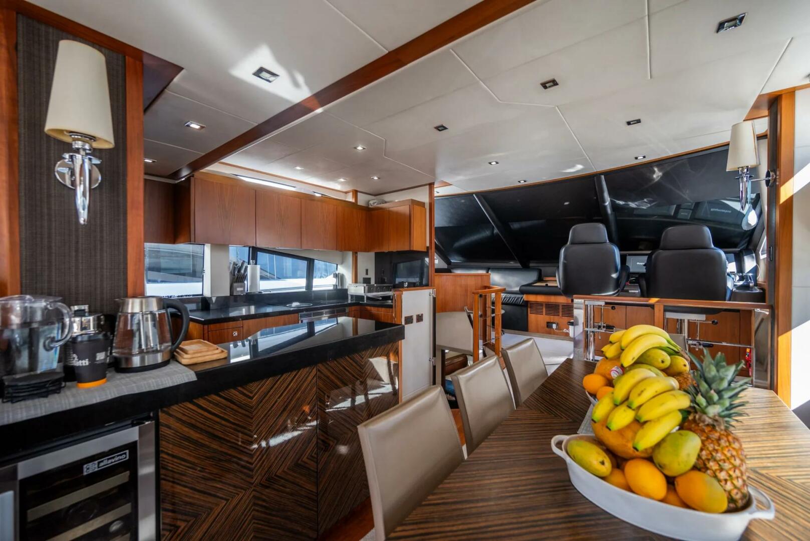 2015 Sunseeker 75 - Image 12