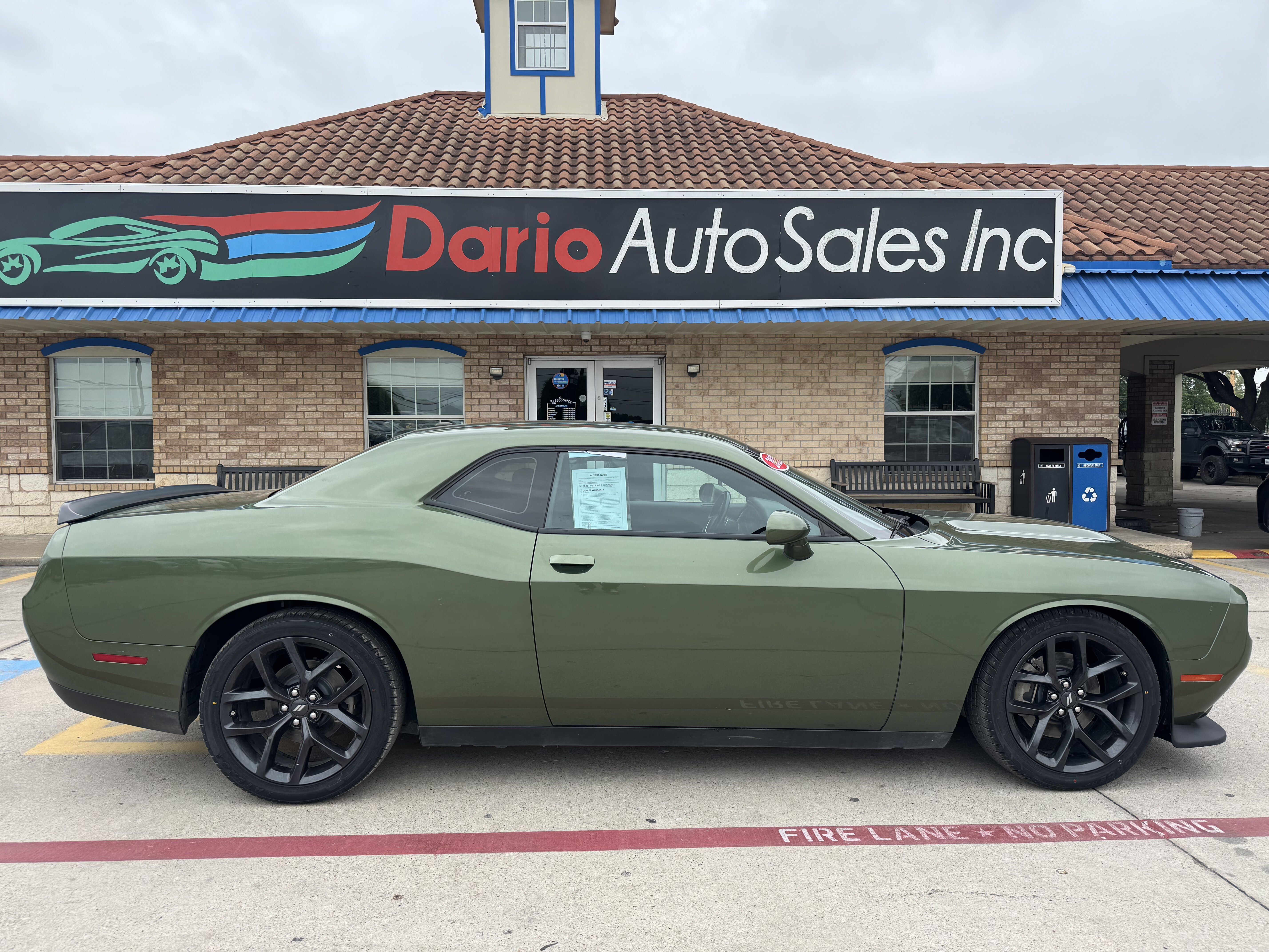 2022 Dodge CHALLENGER Coupe 2D GT - Image 2