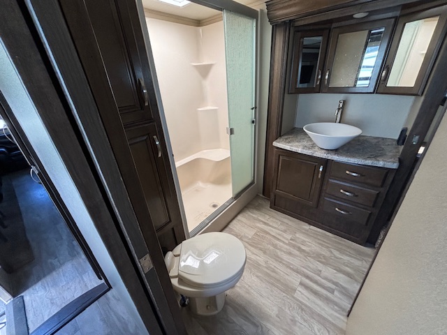 2018 Grand Design Solitude 384GK - Image 33