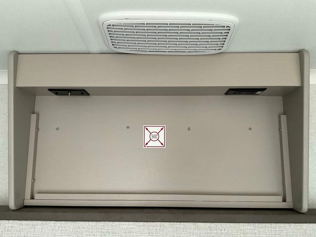 2027 JAYCO NORTH POINT 391TBBH - Image 33