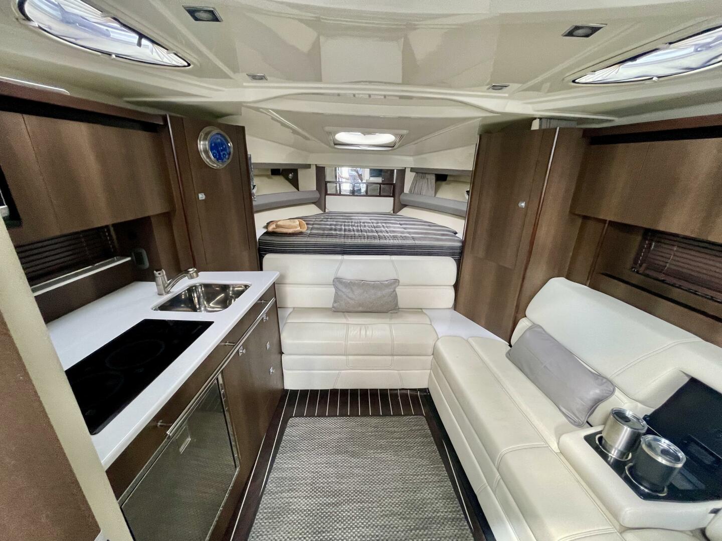 2016 Monterey 335 Sport Yacht - Image 36