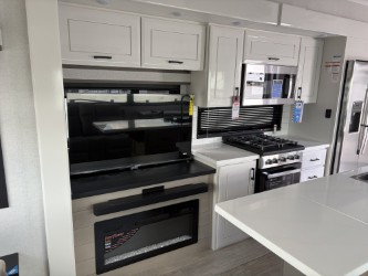 2026 JAYCO PINNACLE 36FBTS - Image 18