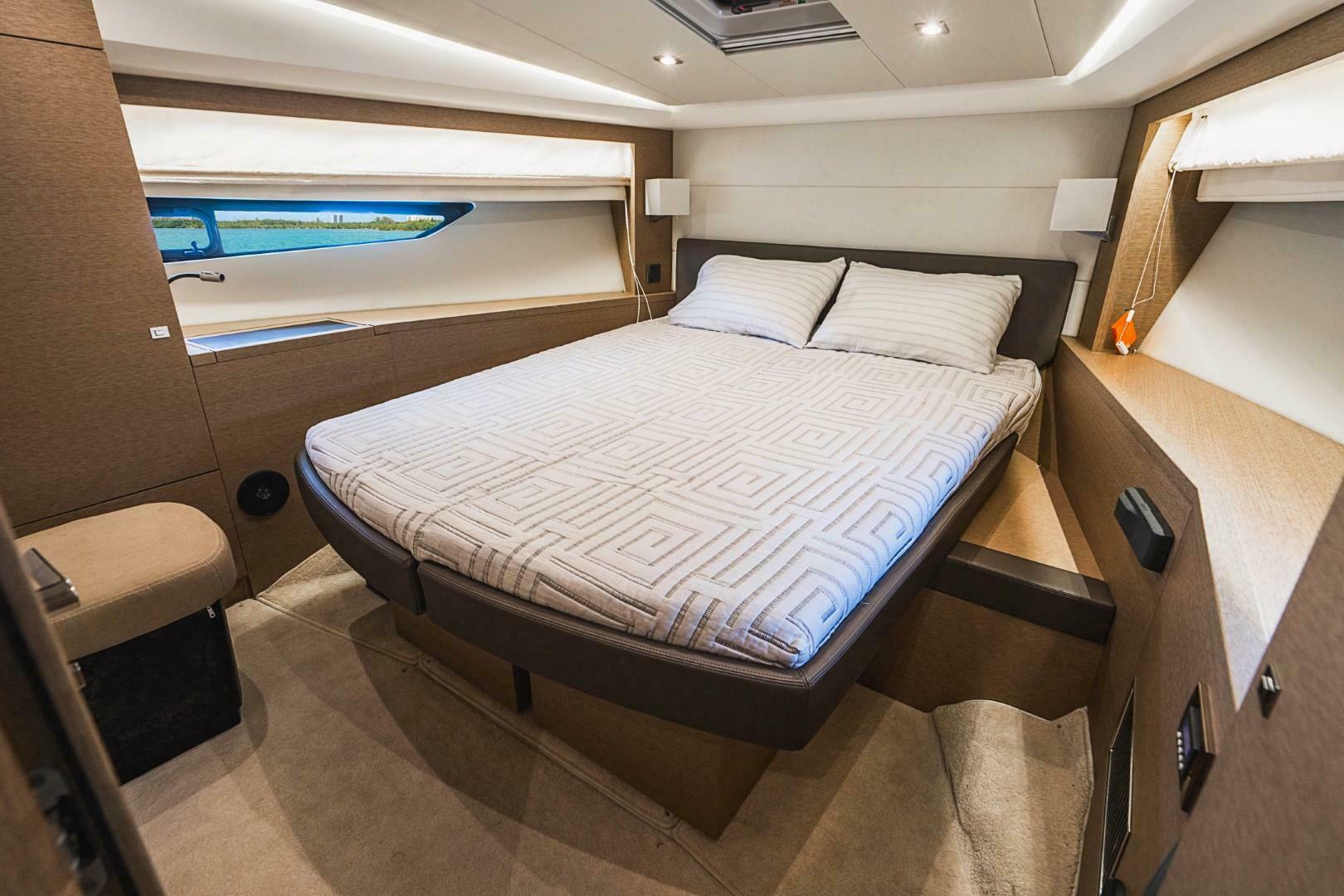 2018 Prestige 500S - Image 54