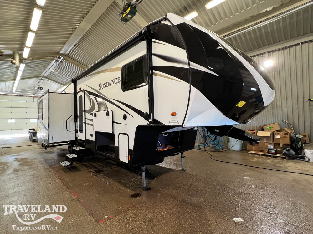 2017 Heartland Sundance XLT SD XLT 289TS - Image 1