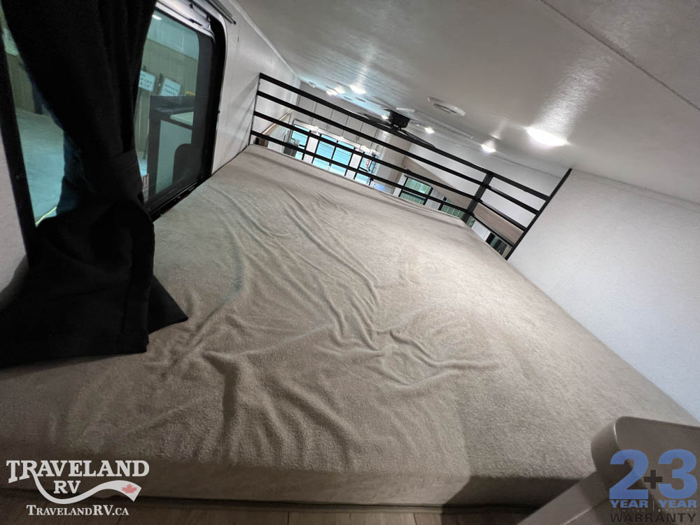 2027 Jayco Jay Flight Bungalow 404LOFT - Image 34