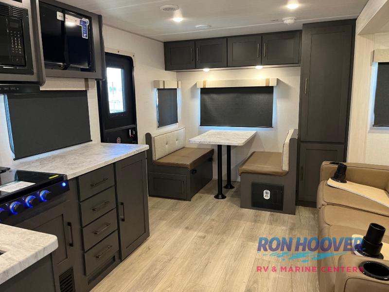 2026 FOREST RIVER 25RLSS - Image 22