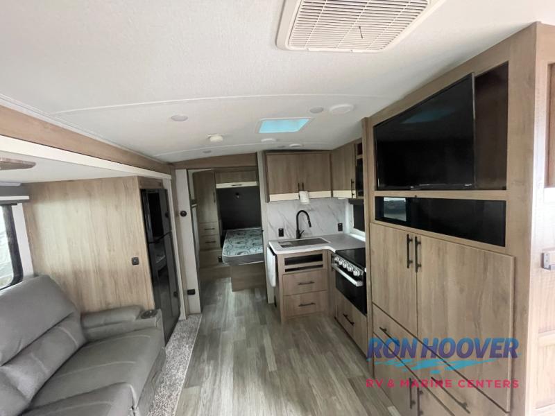 2023 GRAND DESIGN 2400BH - Image 5