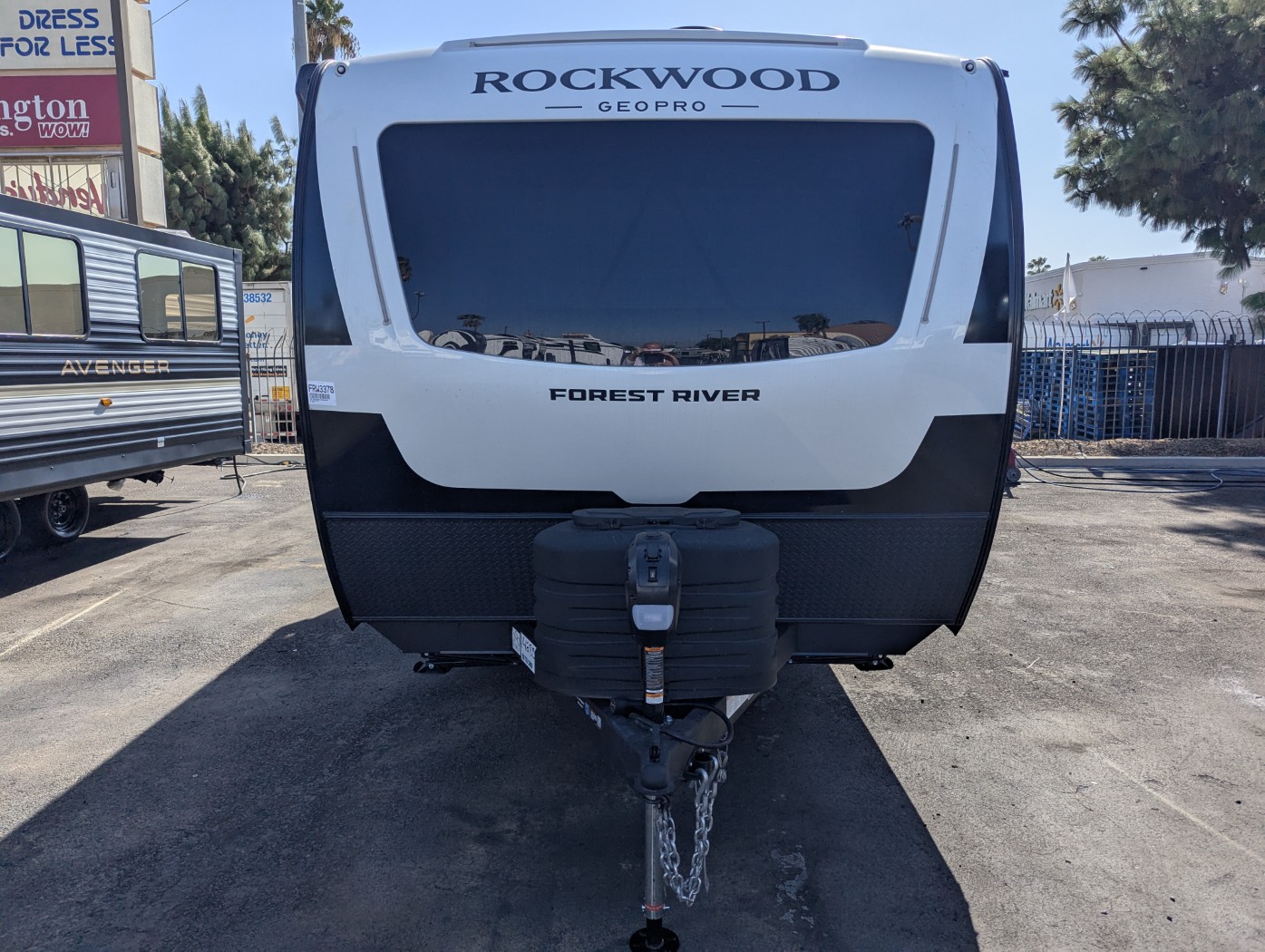 2027 Forest River Rockwood Geo Pro G20SBH - Image 2