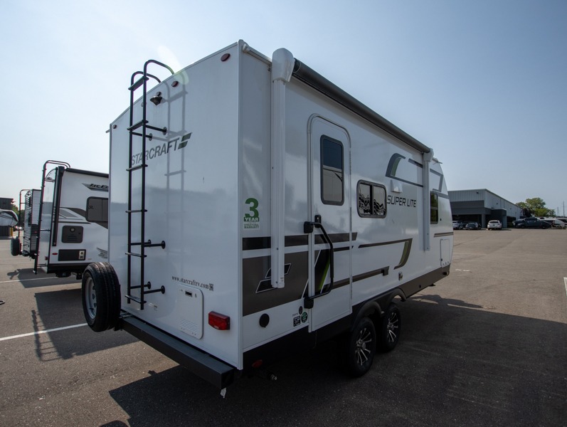2025 Starcraft Super Lite 212FB - Image 2