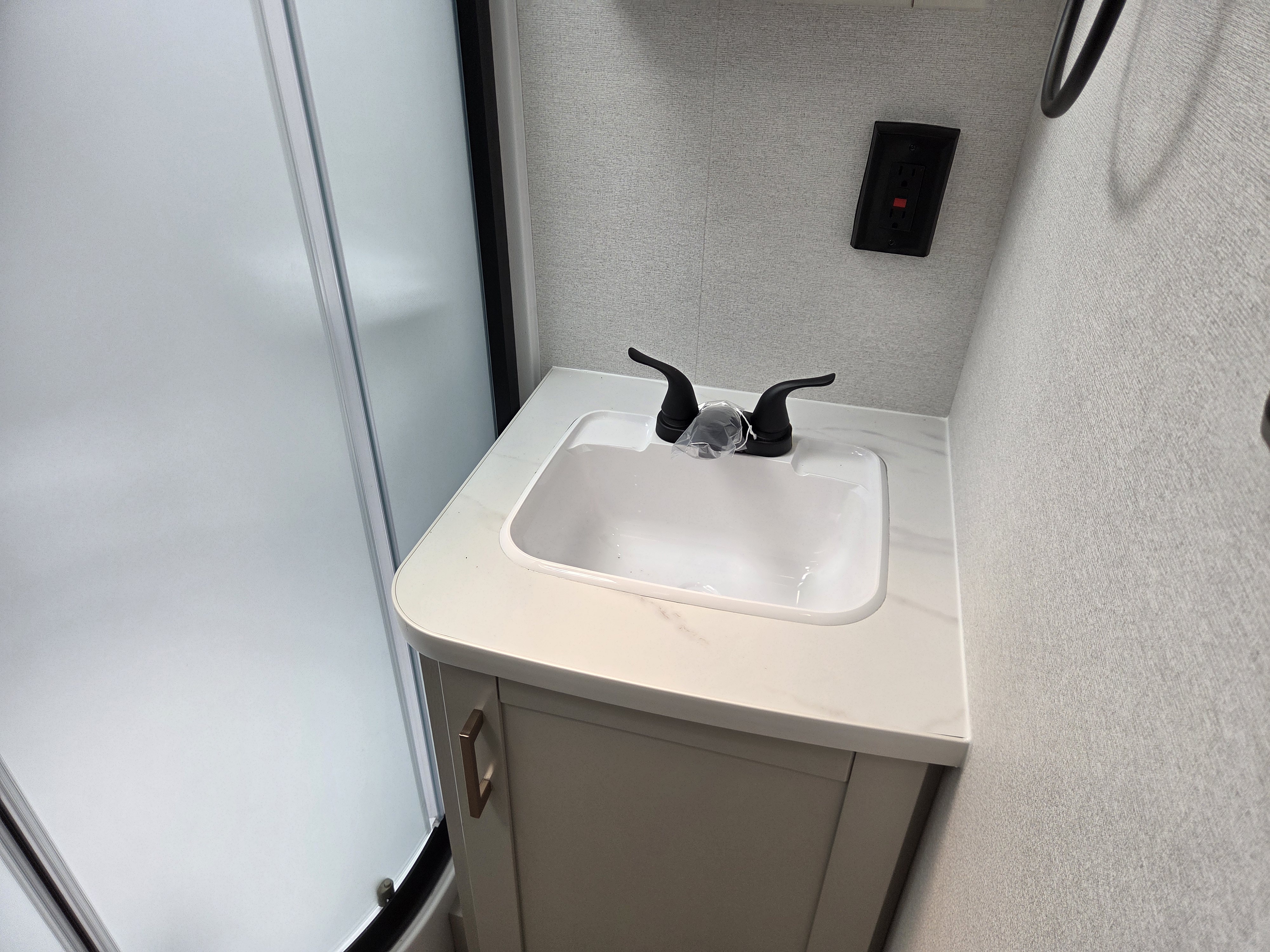 2027 Jayco Jay Flight SLX 262RLS - Image 15