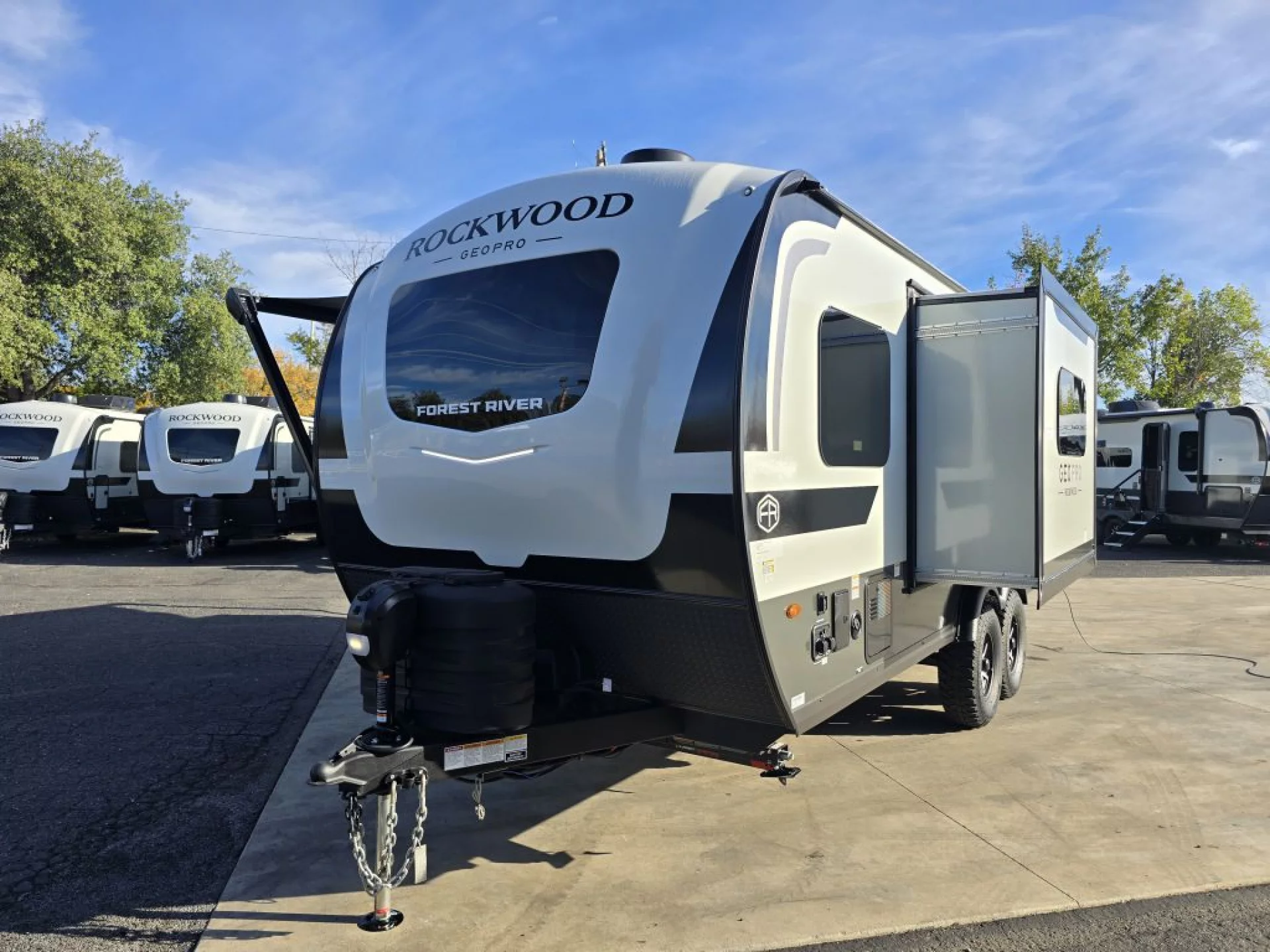 2026 FOREST RIVER ROCKWOOD GEO PRO 20BHT - Image 3
