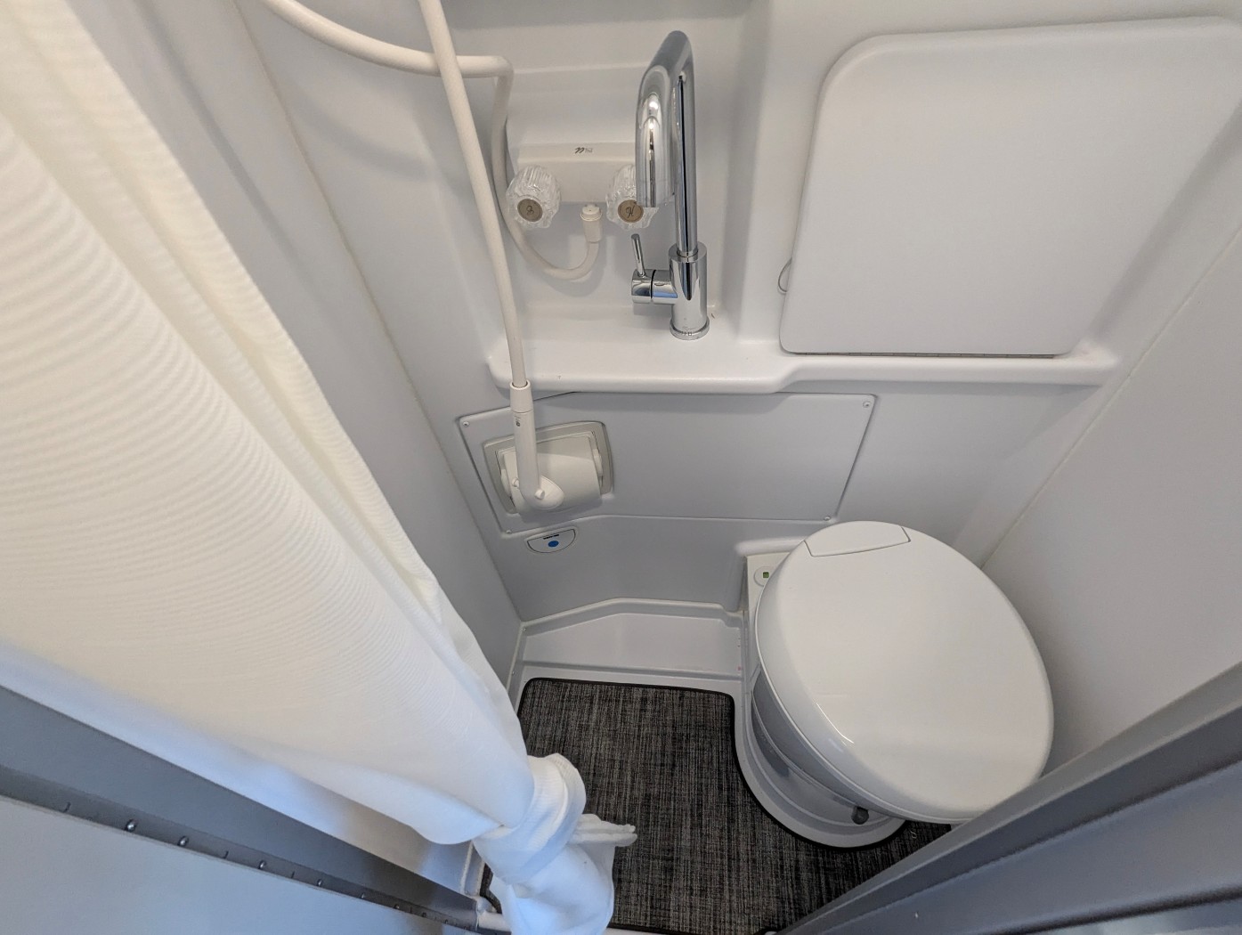 2026 Thor Motor Coach Tranquility 19M - ATH EDITION - Image 23