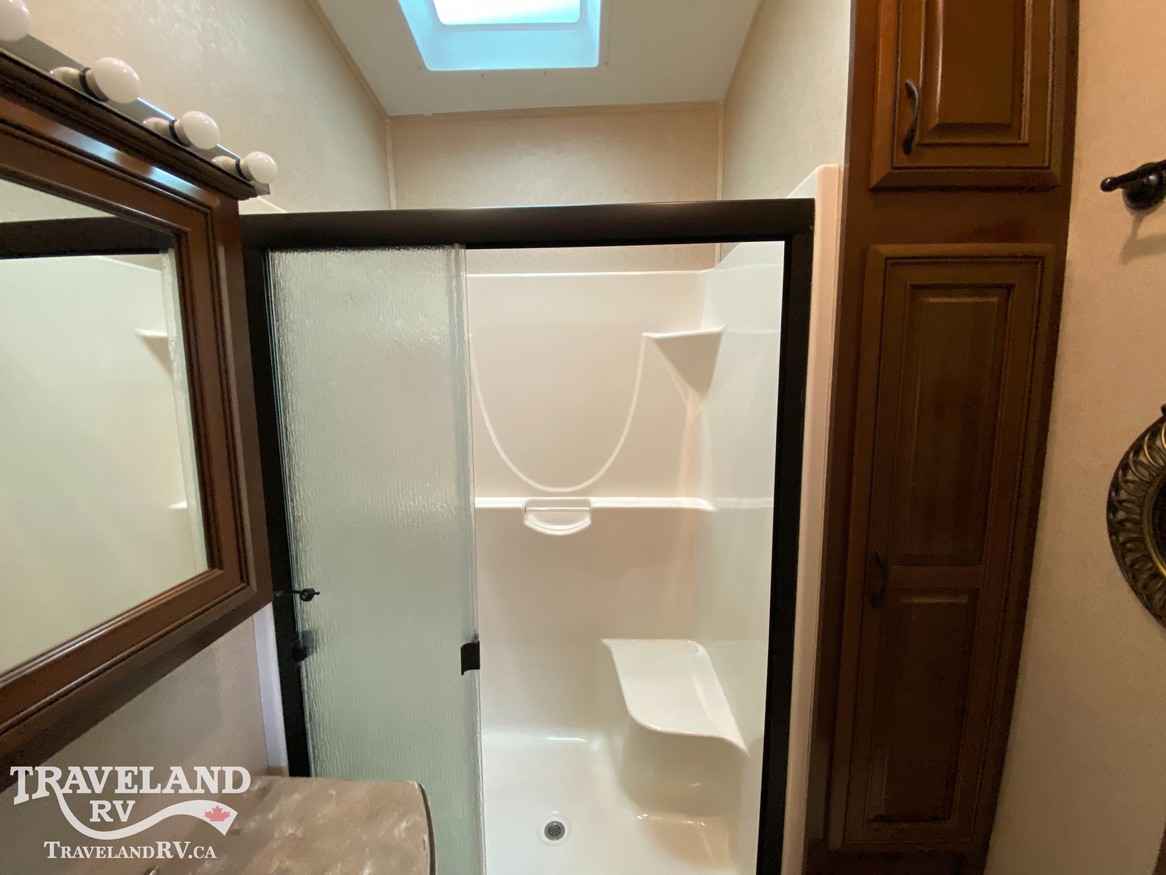 2016 Jayco Pinnacle 38FLSA - Image 17