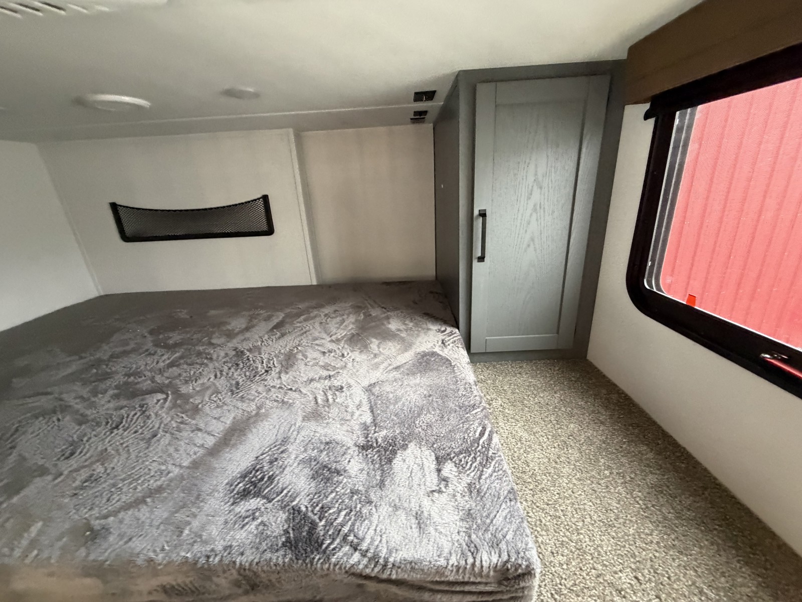 2026 PALOMINO PUMA 420LFT - Image 30
