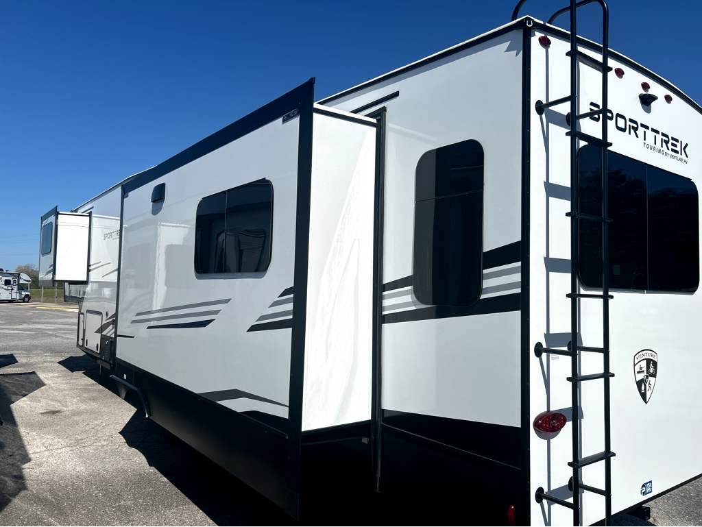 2026 VENTURE RV SPORTTREK 363VFR - Image 3