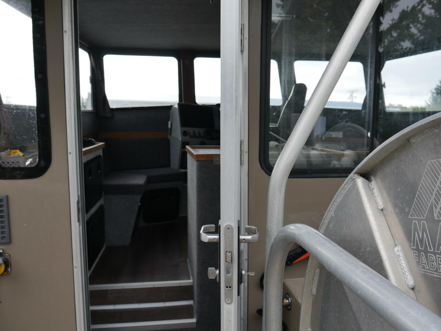 2022 Custom Freestyle Marine 32 - Image 28