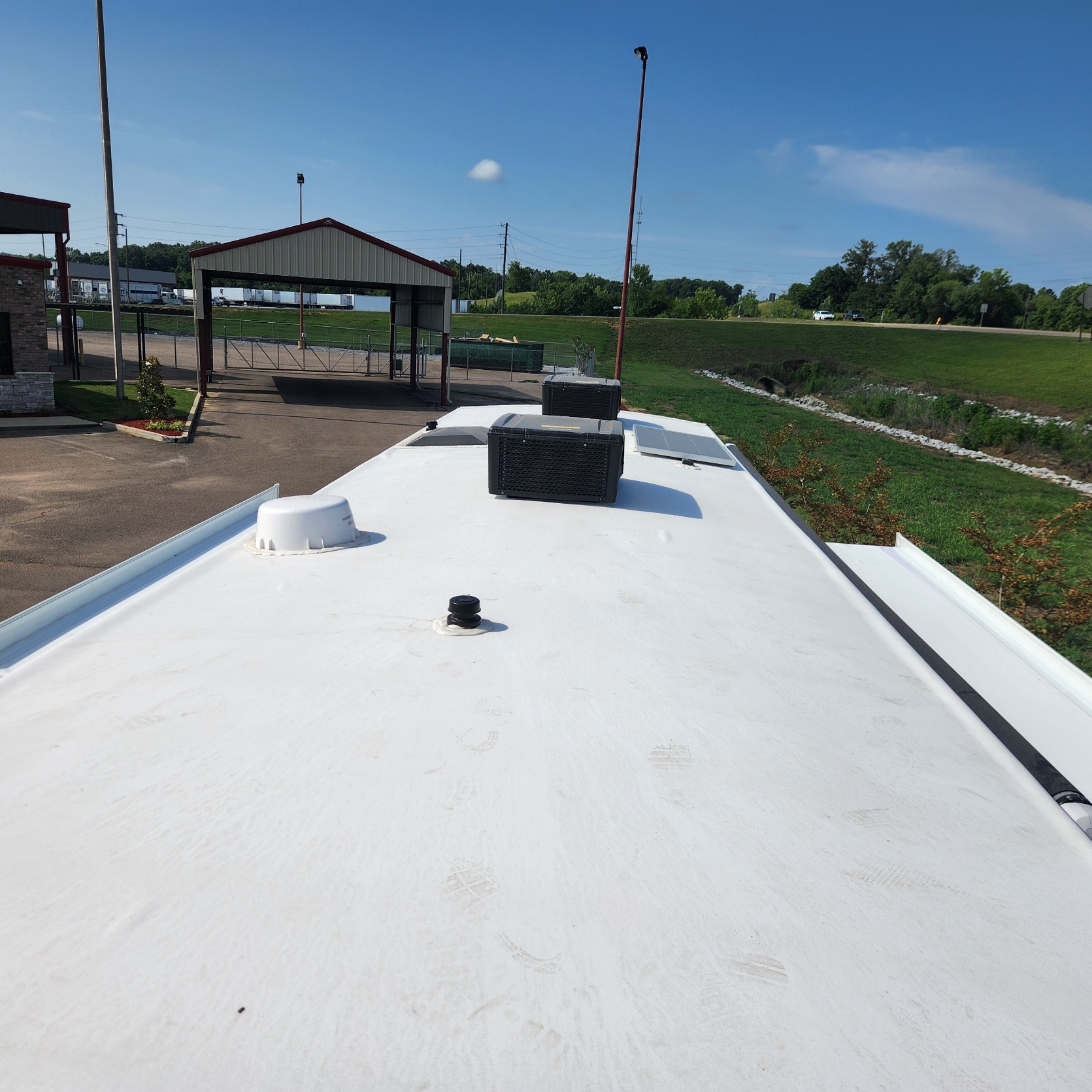 2027 JAYCO EAGLE 312BHOK - Image 11