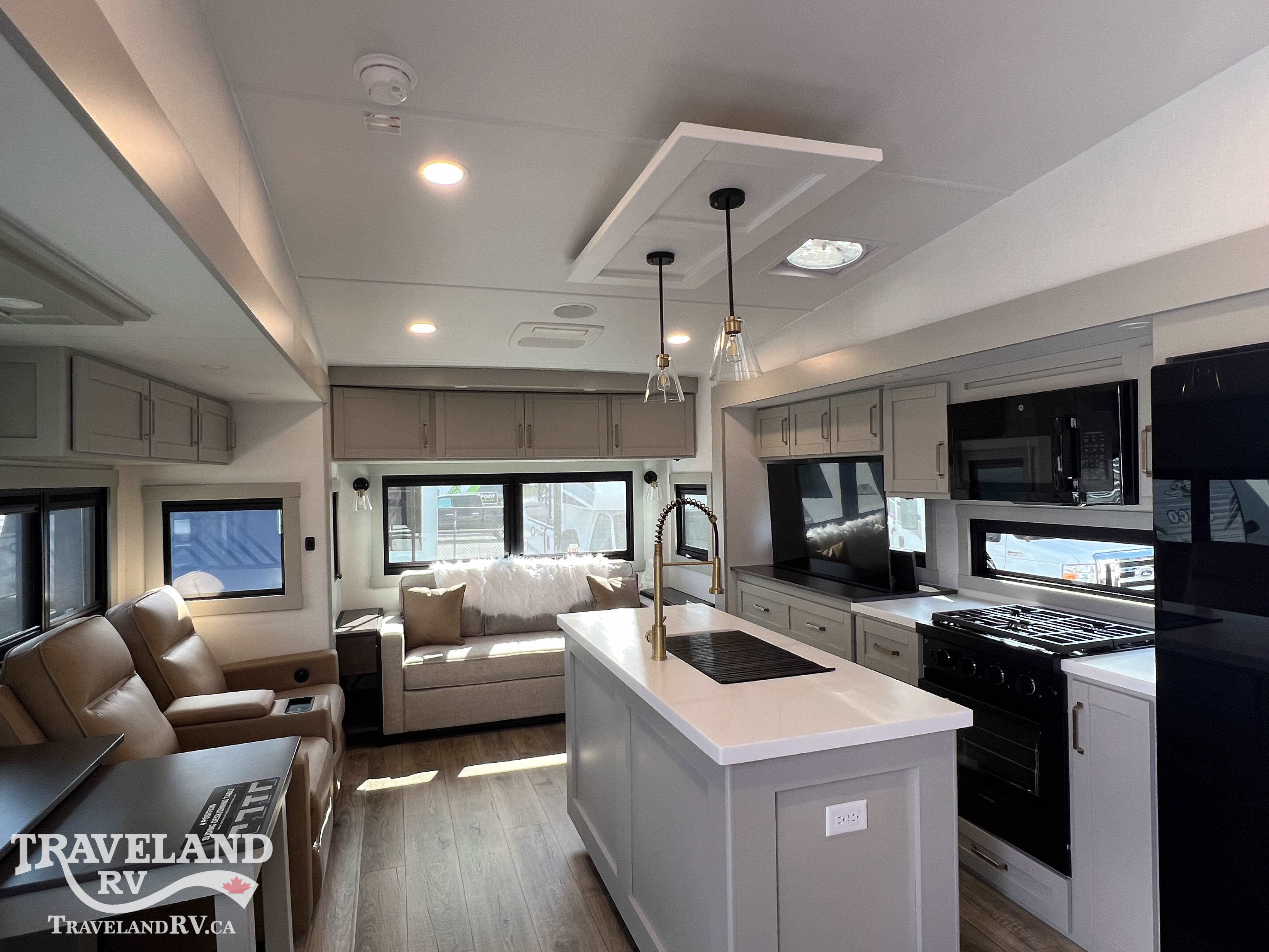 2026 Brinkley RV Model Z 3610 - Image 8
