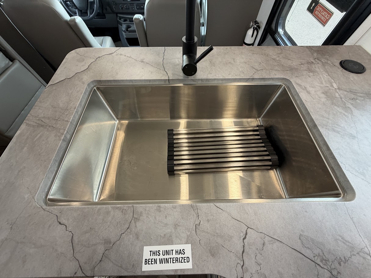 2027 JAYCO GREYHAWK 30Z - Image 20