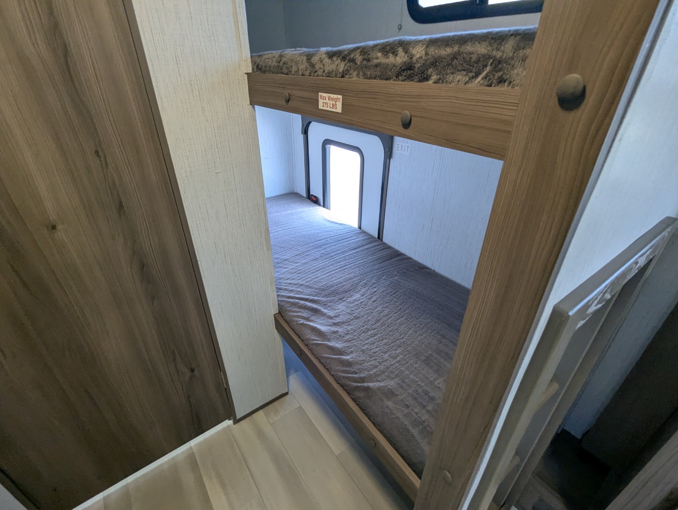 2024 Cruiser RV Hitch 18BHS - Image 18