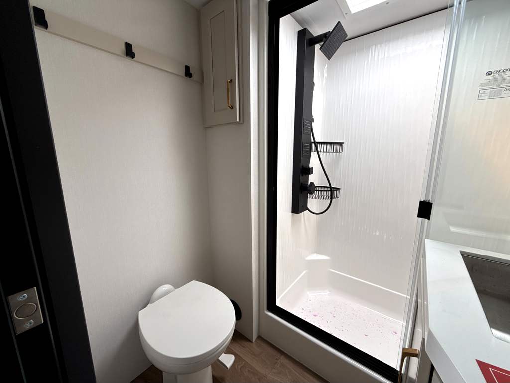 2027 GRAND DESIGN SOLITUDE 310GK - Image 19