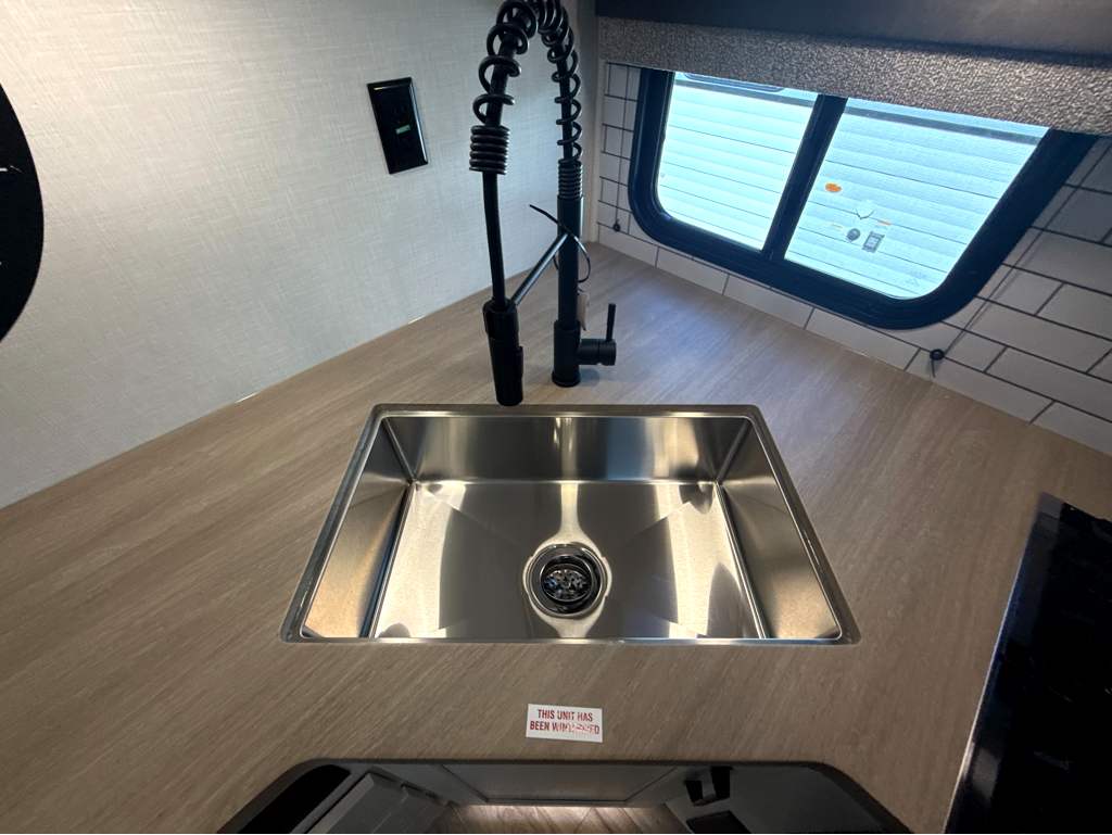 2027 VENTURE RV SIENNA 271VBH - Image 19