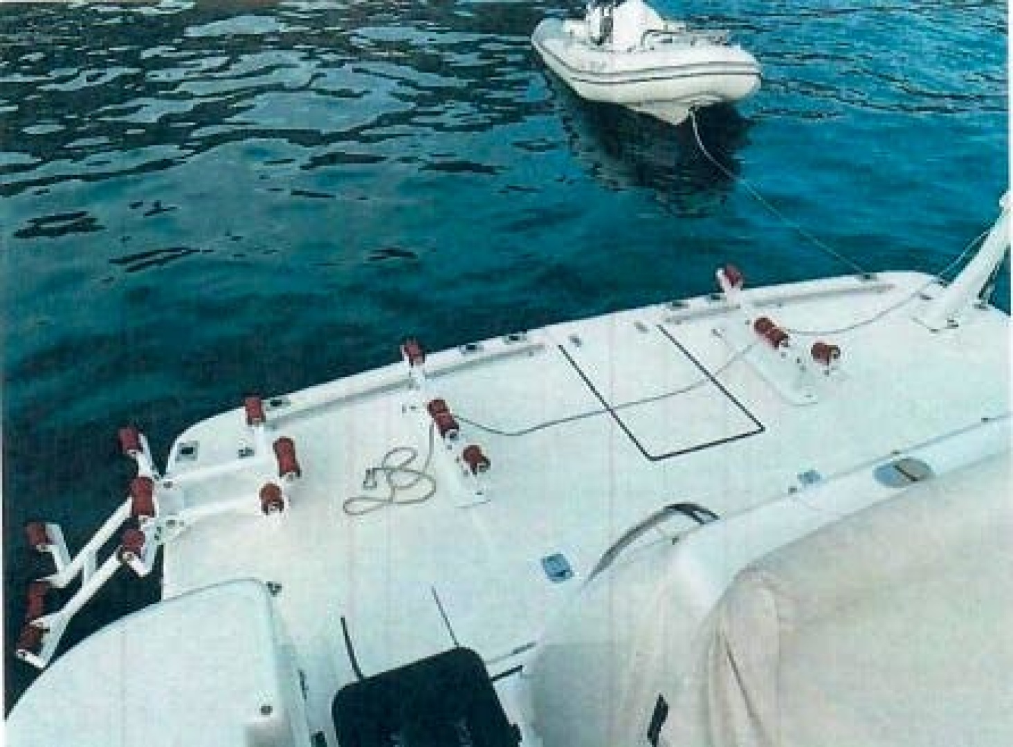 2001 TIARA - Image 8