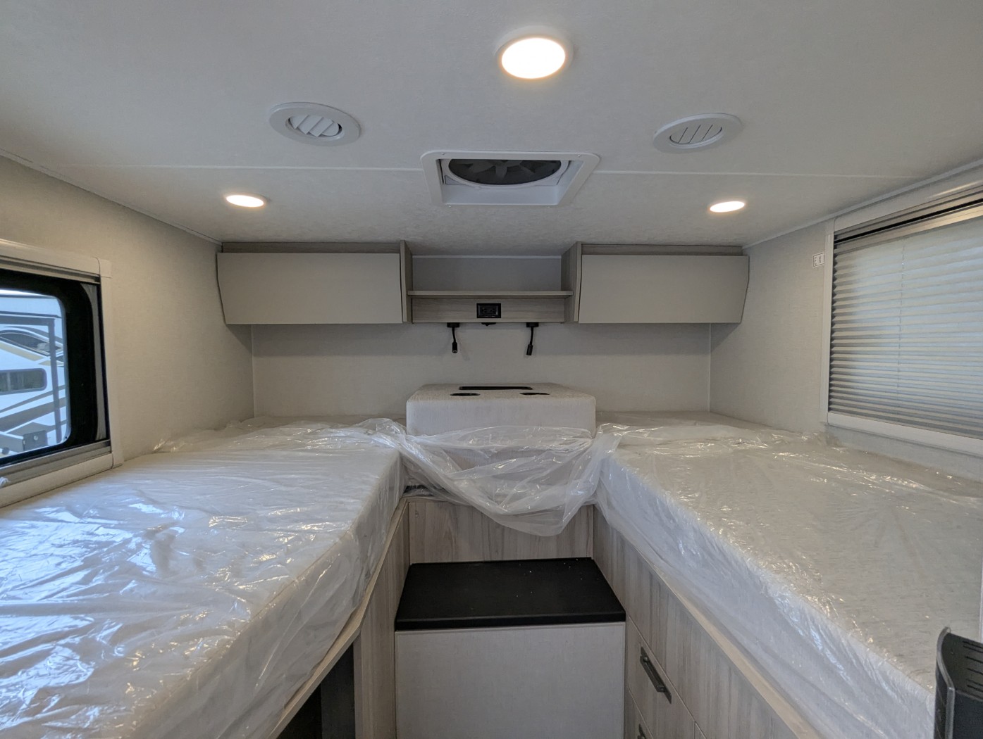 2026 Coachmen Cross Trail EV 26TB - ATH Edition - Image 33