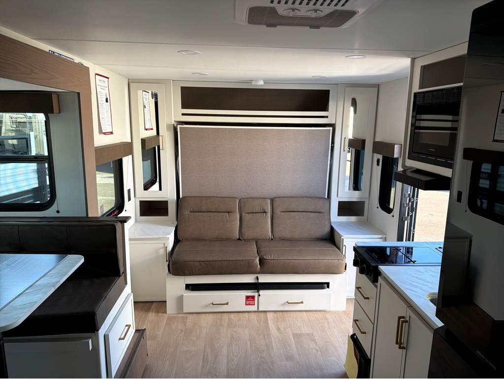2026 GRAND DESIGN TRANSCEND 161BH - Image 25