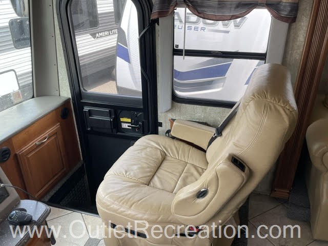 2009 COACHMEN SPORTSCOACH LEGEND 40QIK - Image 11