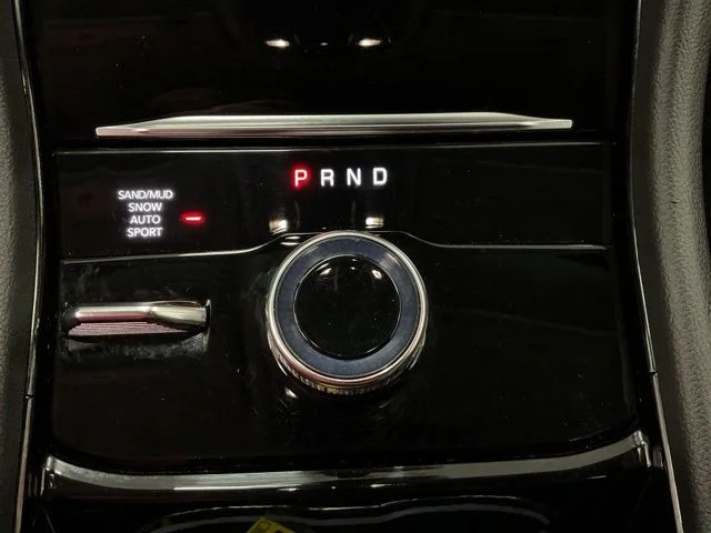 2023 Jeep Grand-Cherokee-L Laredo Altitude 4x4 - Image 18