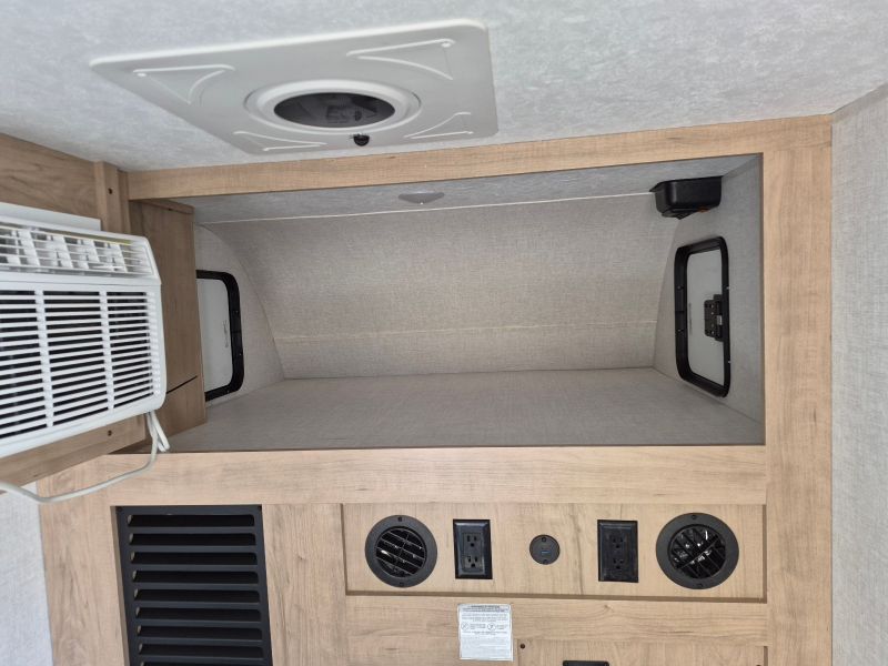 2026 Ember RV E-Series 12FK - Image 7